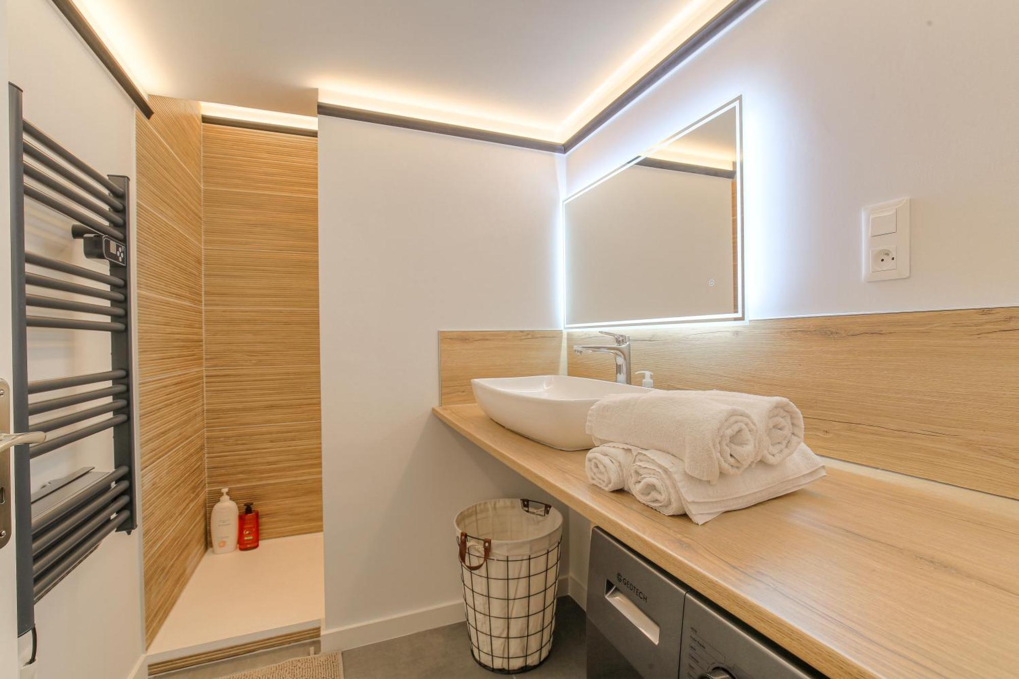 L Original - Travelhome - Free Wifi - 6 Travelers Villefranche-sur-Saône Eksteriør bilde